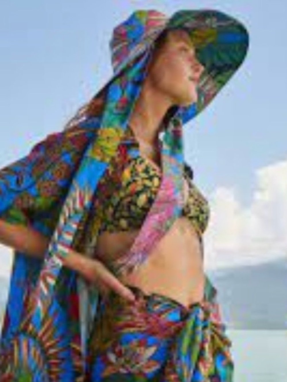FARM Rio Vibrant Blue Multi-Color Wide-Brim Sun Hat